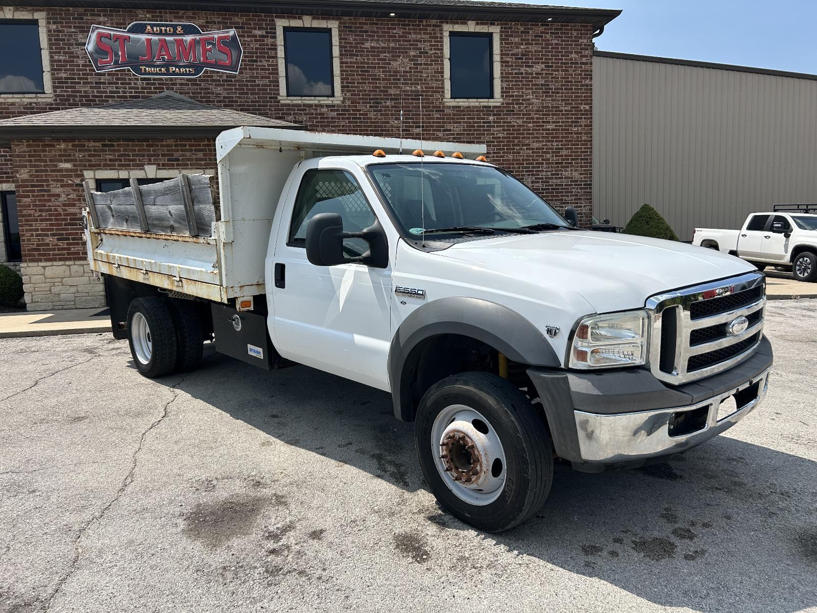 2005 Ford F-550