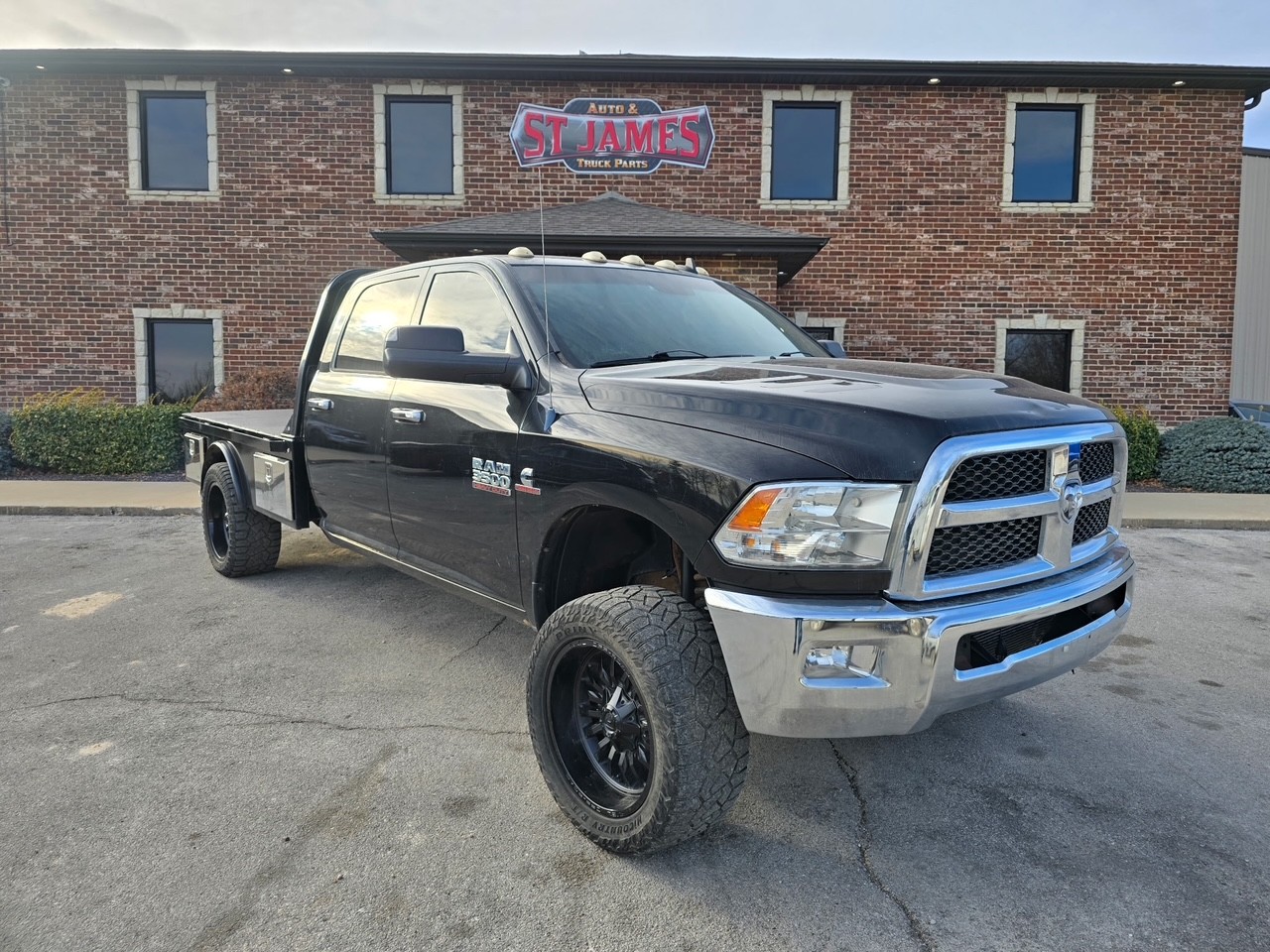 2014 RAM Ram 3500 Pickup SLT's photo