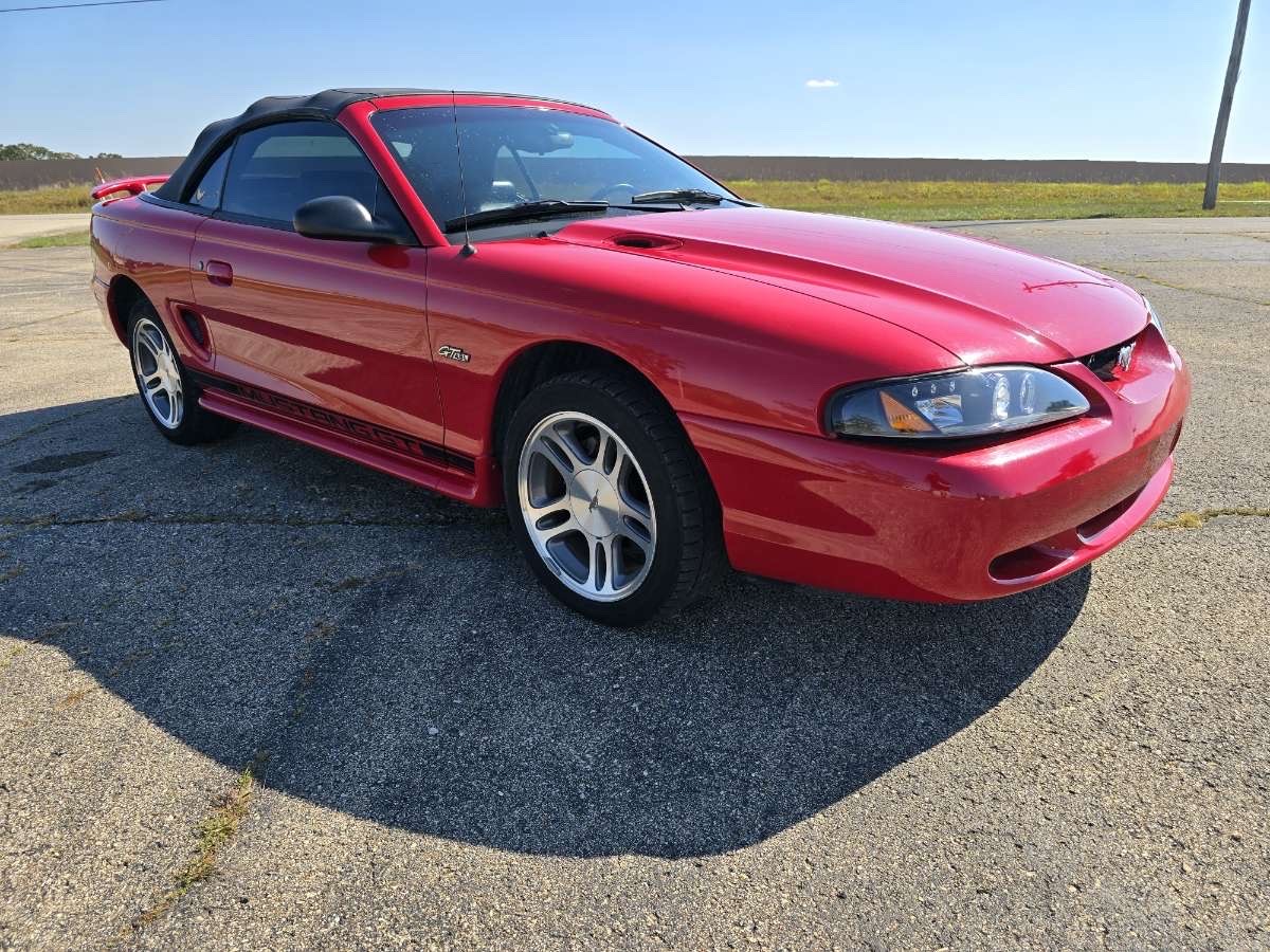 1997 Ford Mustang Base