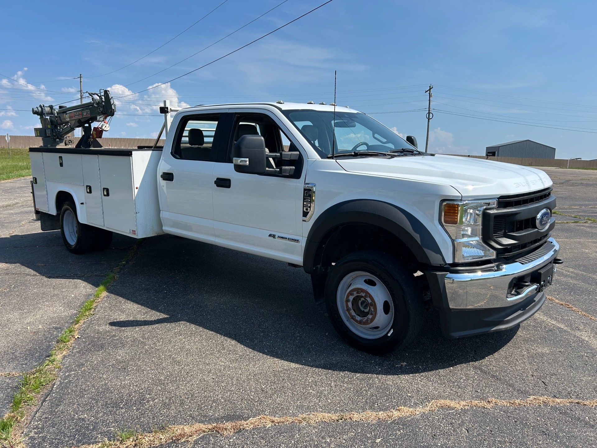 2022 Ford F-450 Super Duty Chassis Cab XL's photo